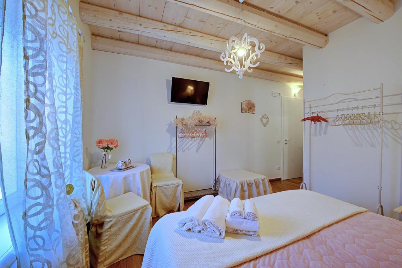 Villa Rossella Castelnuovo del Garda Exterior foto