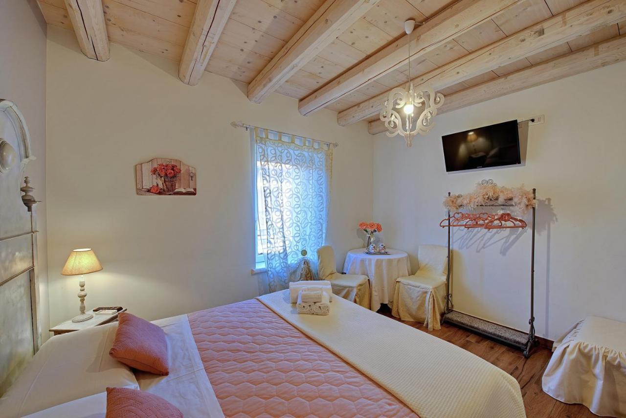 Villa Rossella Castelnuovo del Garda Exterior foto